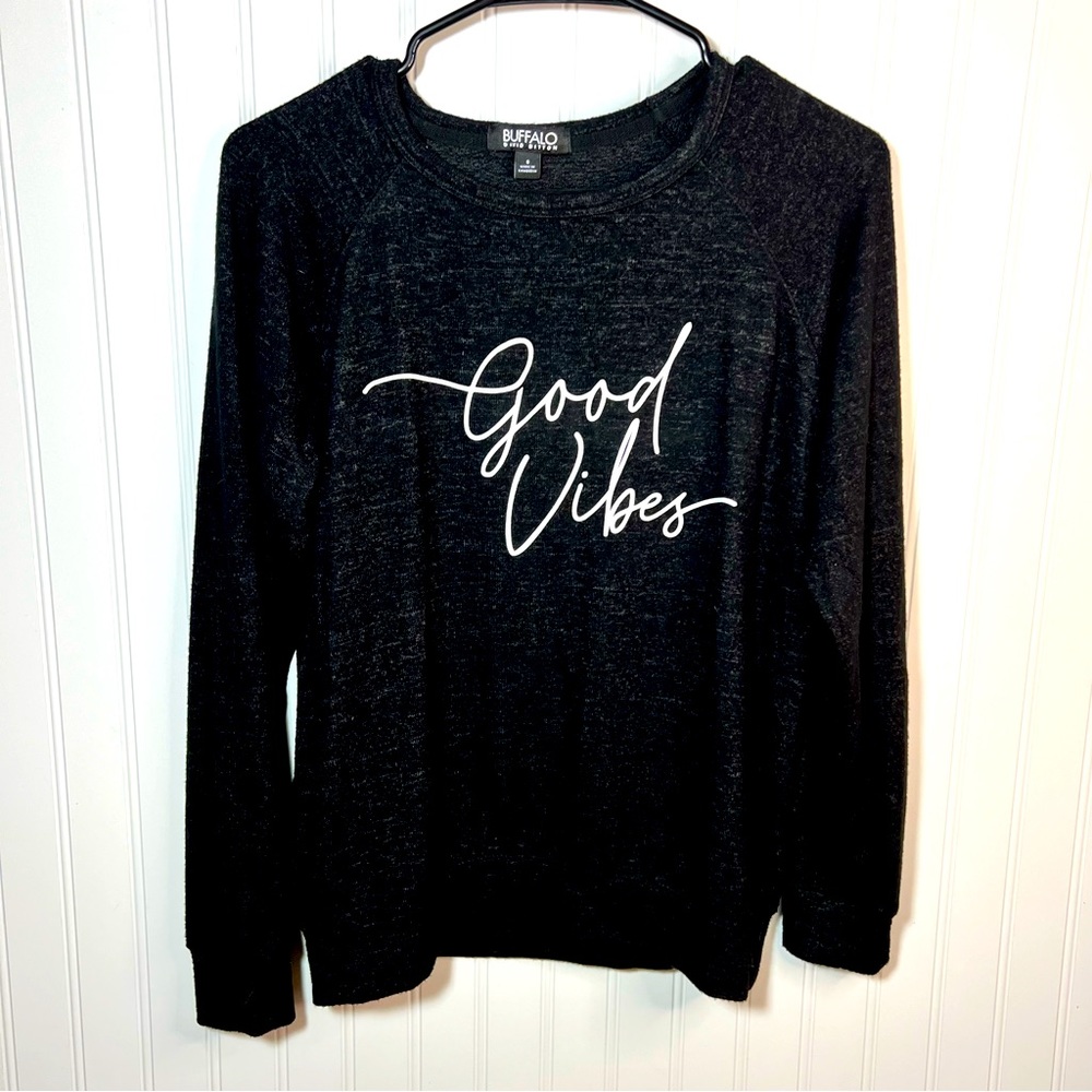 Good Vibes Long Sleeve Pullover Buffalo Size Small